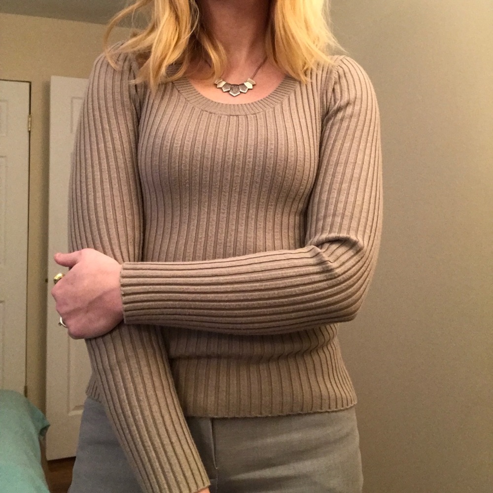 🚫SOLD🚫 Light Olive Green Merona Sweater